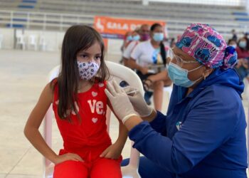Reanudan la vacunación COVID-19 para niños de 3 a 11 años en Santa Marta