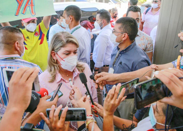 Alcaldesa Johnson: «El fallo es claro; se suspende la intervención a Essmar»