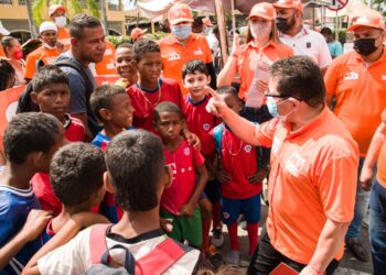 Martínez en gira política: continúa en Cartagena