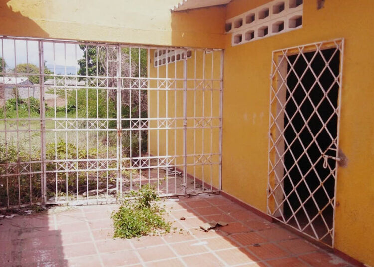 Funcionario quedó herido tras caerle abanico de un colegio en Ciénaga