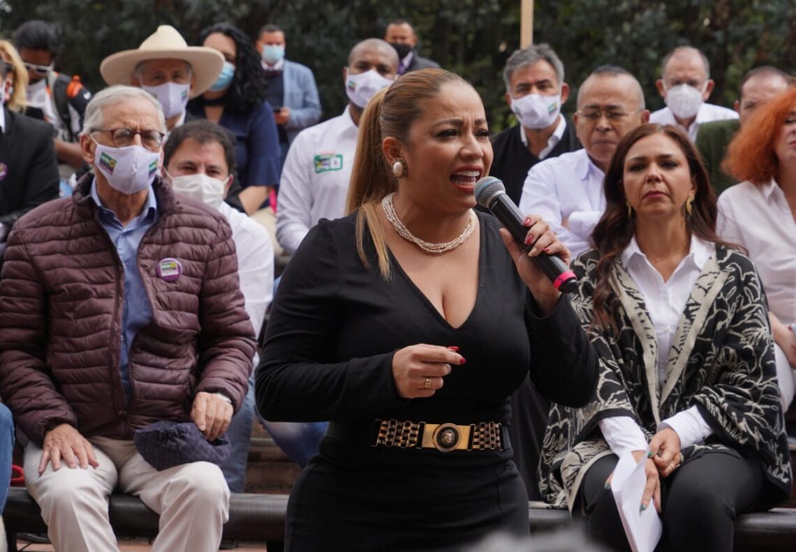 Vera: “En Zona Bananera se viene presentando el fenómeno del rearme del paramilitarismo”