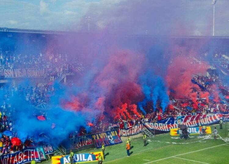 Suspenden a la tribuna Norte del estadio Sierra Nevada