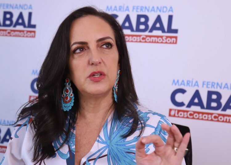 Cabal: “Alex Char no debe retirarse (…) el cacho le dio votos”