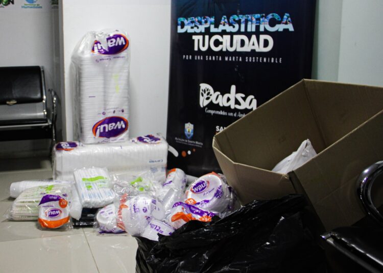 Decomisan más de 2.000 pitillos en establecimientos de Santa Marta