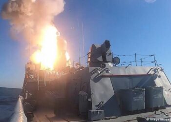 Rusia dice que destruyó el mayor depósito de combustible del ejército de Ucrania