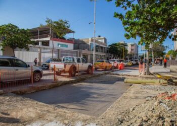 La reposición de placas avanza en Santa Marta