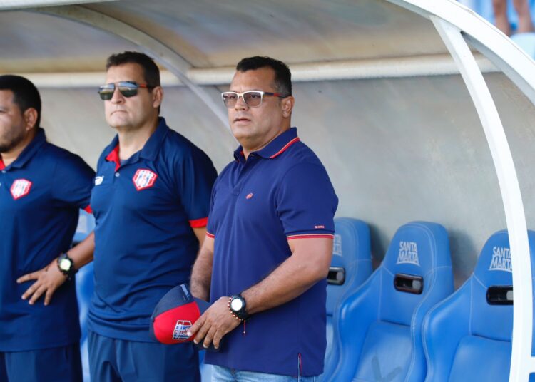 De derrota en derrota, Unión transita la A