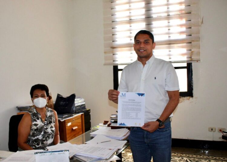 Presentan iniciativa para gratuidad en los derechos de grado en el Magdalena