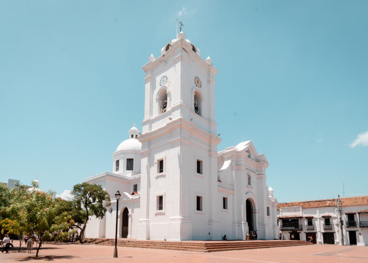 Planes para descubrir Santa Marta durante la época de Semana Santa