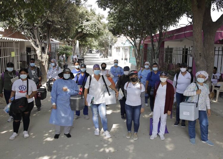 Implementan nueva estrategia de vacunación COVID-19 casa a casa