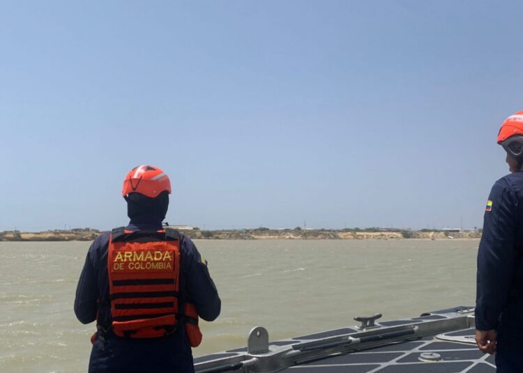 Continúa la búsqueda de seis personas desaparecidas en aguas del Caribe