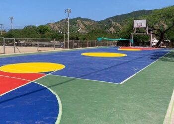 En un 98% avanza construcción de la cancha múltiple de Taganga