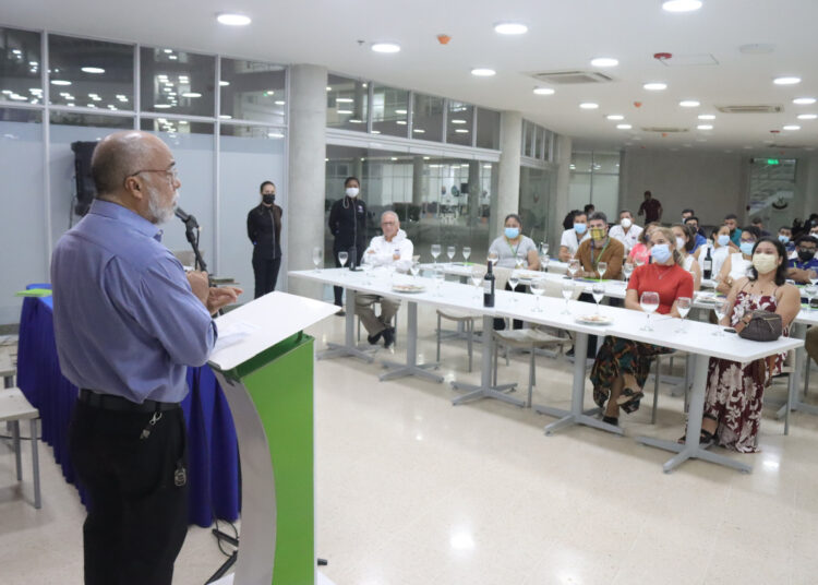 Exaltan a docentes por los 60 años del Programa de Ingeniería Agronómica de Unimagdalena