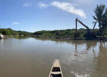 Corpamag inicia labores de mantenimiento en cinco caños de la Ciénaga Grande