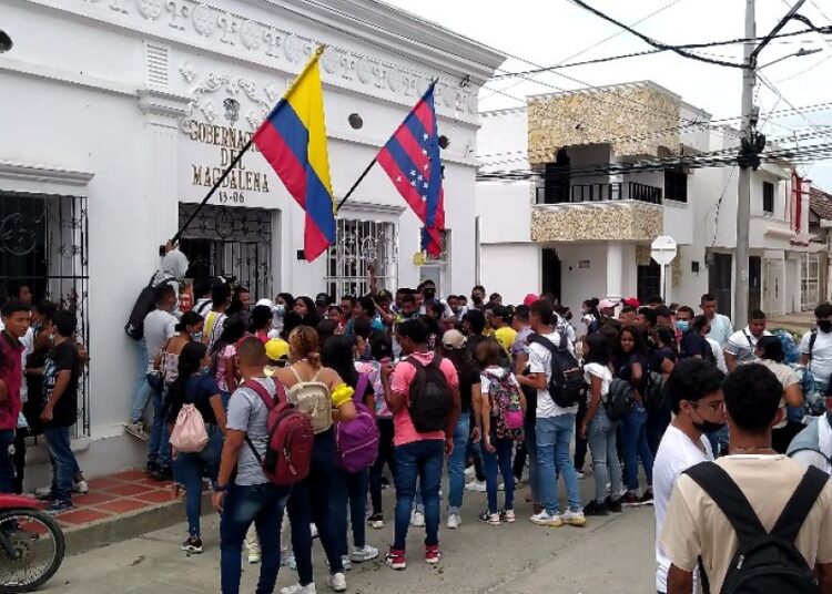 Gobernación vs. Infotep por responsabilidad en pago de matrículas estudiantiles