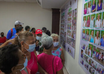 Unimagdalena honró a más de 50 adultos mayores beneficiarios de proyectos sociales