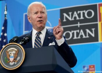 Biden promete que Estados Unidos apoyará a Ucrania «el tiempo que sea necesario»