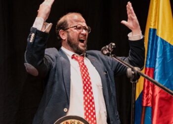 Daniel Samper se presentará en el Teatro Santa Marta ‘Con P de Polombia’