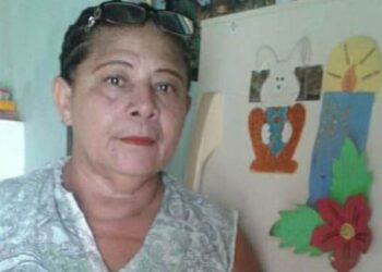 Muere mujer tras descarga eléctrica en Santa Ana