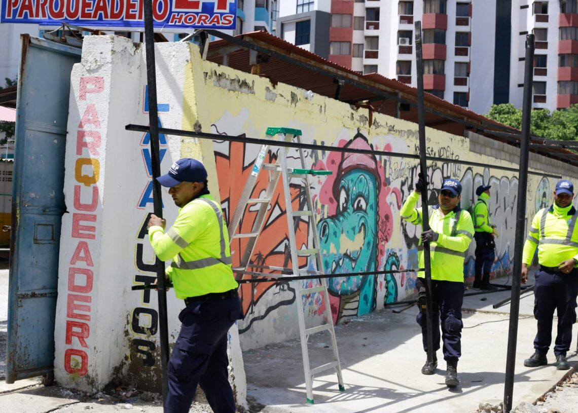 Recuperan 144 metros de espacio público ocupado ilegalmente en El Rodadero