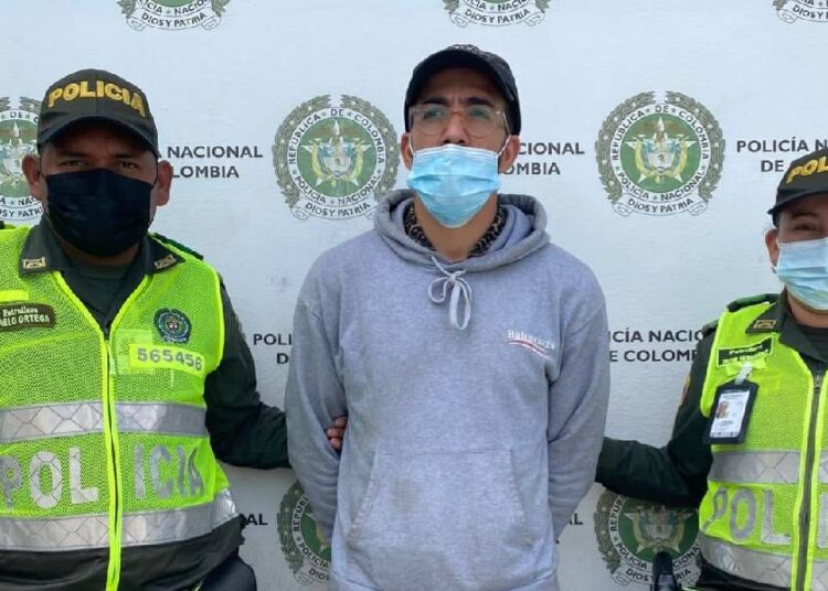 Capturan a extranjero que pretendía sacar droga por aeropuerto Simón Bolívar