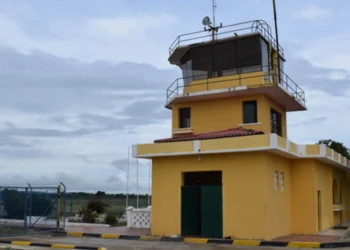 El Banco reactivará su emblemático aeropuerto con vuelos comerciales