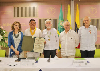 Rector de Unimagdalena recibe distinción de la Academia Colombiana de Ciencias