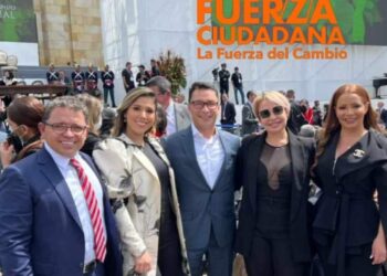 Caicedo y Johnson presentes en la ceremonia de investidura de Petro