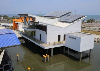 Supervisan dotación y adecuación al parador turístico de Puebloviejo