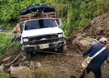 La Sierra Nevada sigue incomunicada por las lluvias