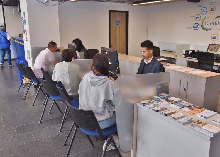 Contrario a lo que se cree estratos 2 y 3 son los que más invierten en Colombia