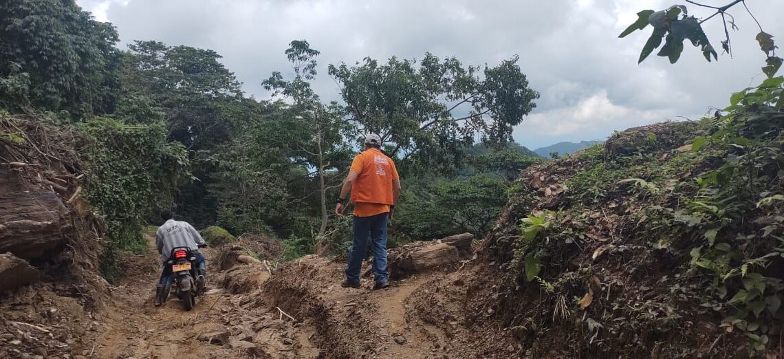 Tres viviendas y 12 hectáreas afectadas por deslizamientos en Ciénaga