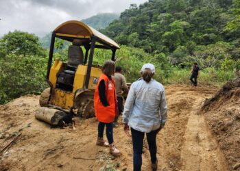 Vías afectadas por las lluvias en Santa Marta; inicia intervención