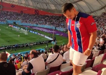 El samario que, con su camiseta del ‘Ciclón’, disfruta de los partidos del Mundial