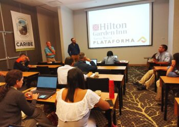 Parques Nacionales lideró primer foro de experiencias entre áreas marinas y remotas