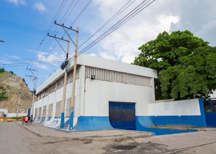 Emergencia por fallas en planta de tratamiento de alcantarillado en Santa Marta