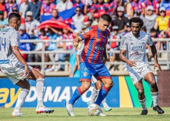 Agónico empate del Unión ante el  Junior en el estadio Sierra Nevada