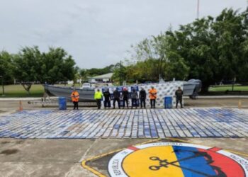 Caen 2,3 toneladas de cocaína en el Caribe colombiano