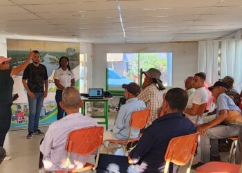 En marcha mantenimiento y reforestación en los caños Renegado y Condazo