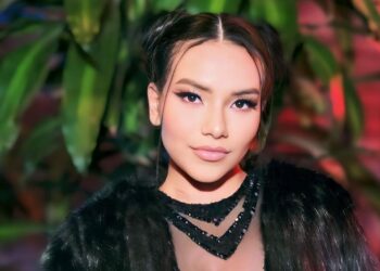 Samaria Susan Díaz lanzó su nuevo álbum Al Otro Lado