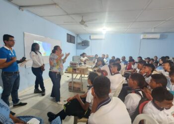 Desarrollan talleres de educación ambiental para la recuperación del Caño Ciego