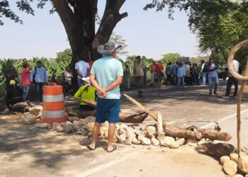 Bloquean vías en Aracataca por incumplimiento de Yuma