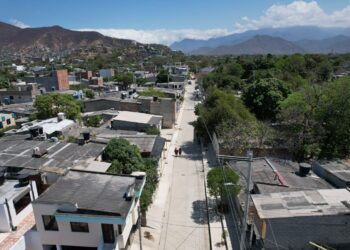 Piden agilizar empalme de tubería en Gaira