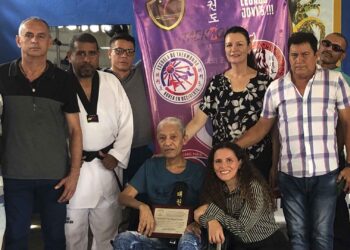 Maestro Rolando Miguel Jovien recibe alta distinción en Taekwondo