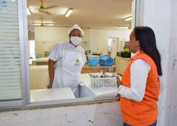 Verifican cumplimiento del PAE en colegios de Santa Marta