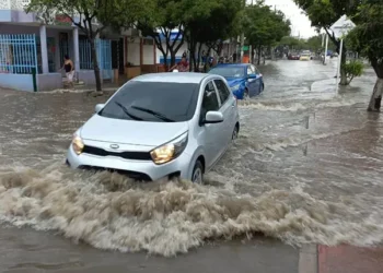 ¿Qué está causando las lluvias en Santa Marta?