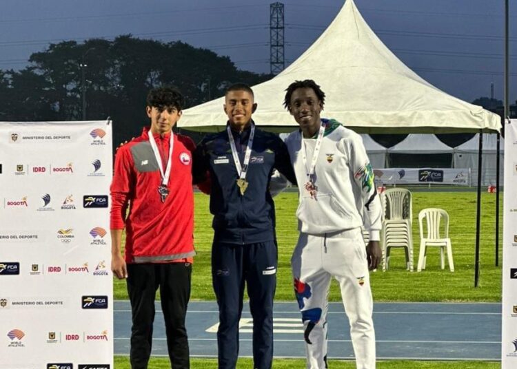 Magdalenense es campeón suramericano en triple salto