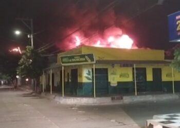 Se incendió bodega en Pescaito