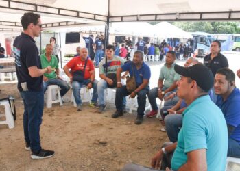 117 conductores de buses urbanos se capacitaron en Santa Marta