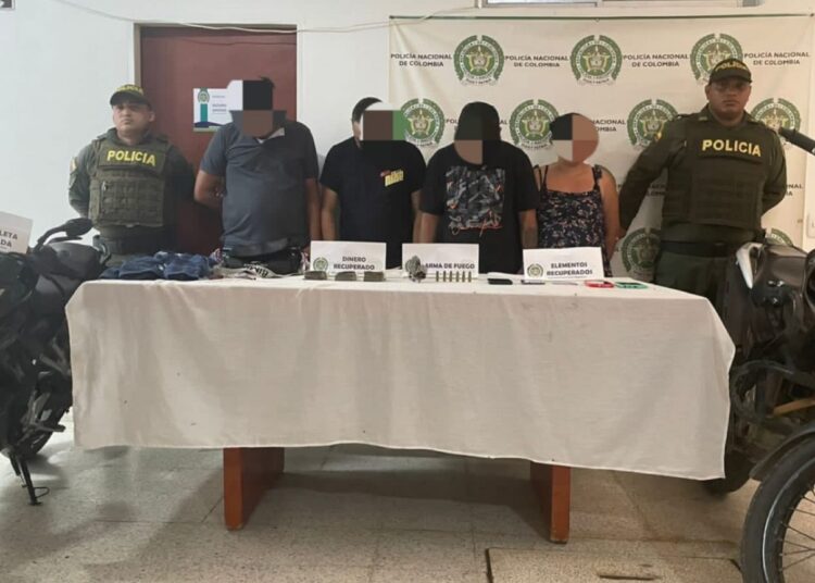 Los capturan tras asaltar un local comercial en Ciénaga
